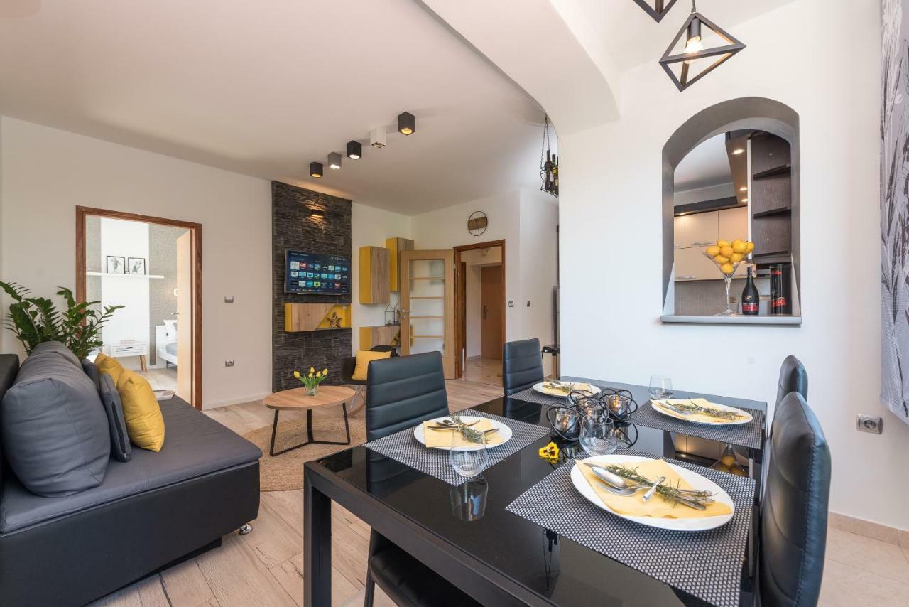 Portos Apartment Задар Экстерьер фото